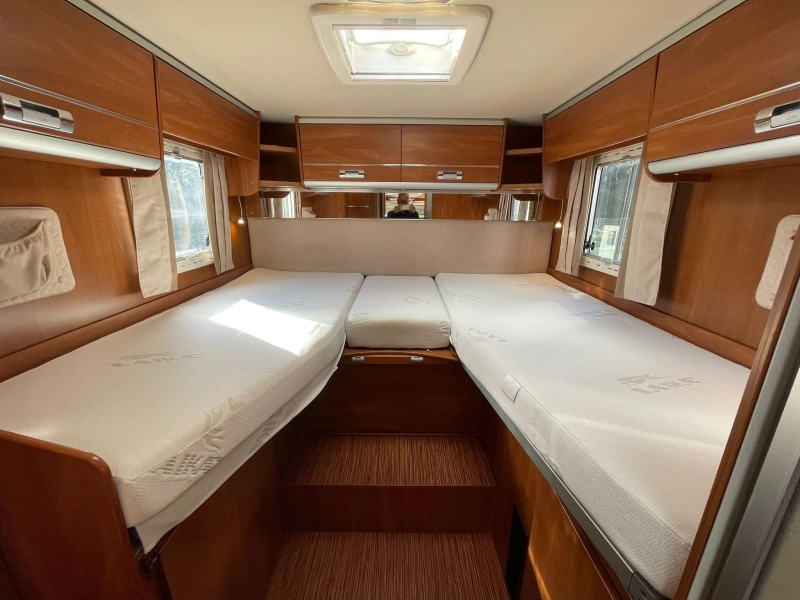 Laika Ecovip 409 Enkele Bedden Hefbed 2018  foto: 18