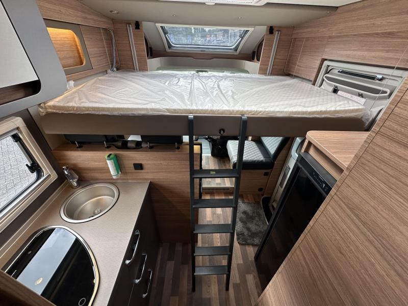 Weinsberg CaraSuite 700 ME 5p,Maxi,Ensuite bad 0256  foto: 12