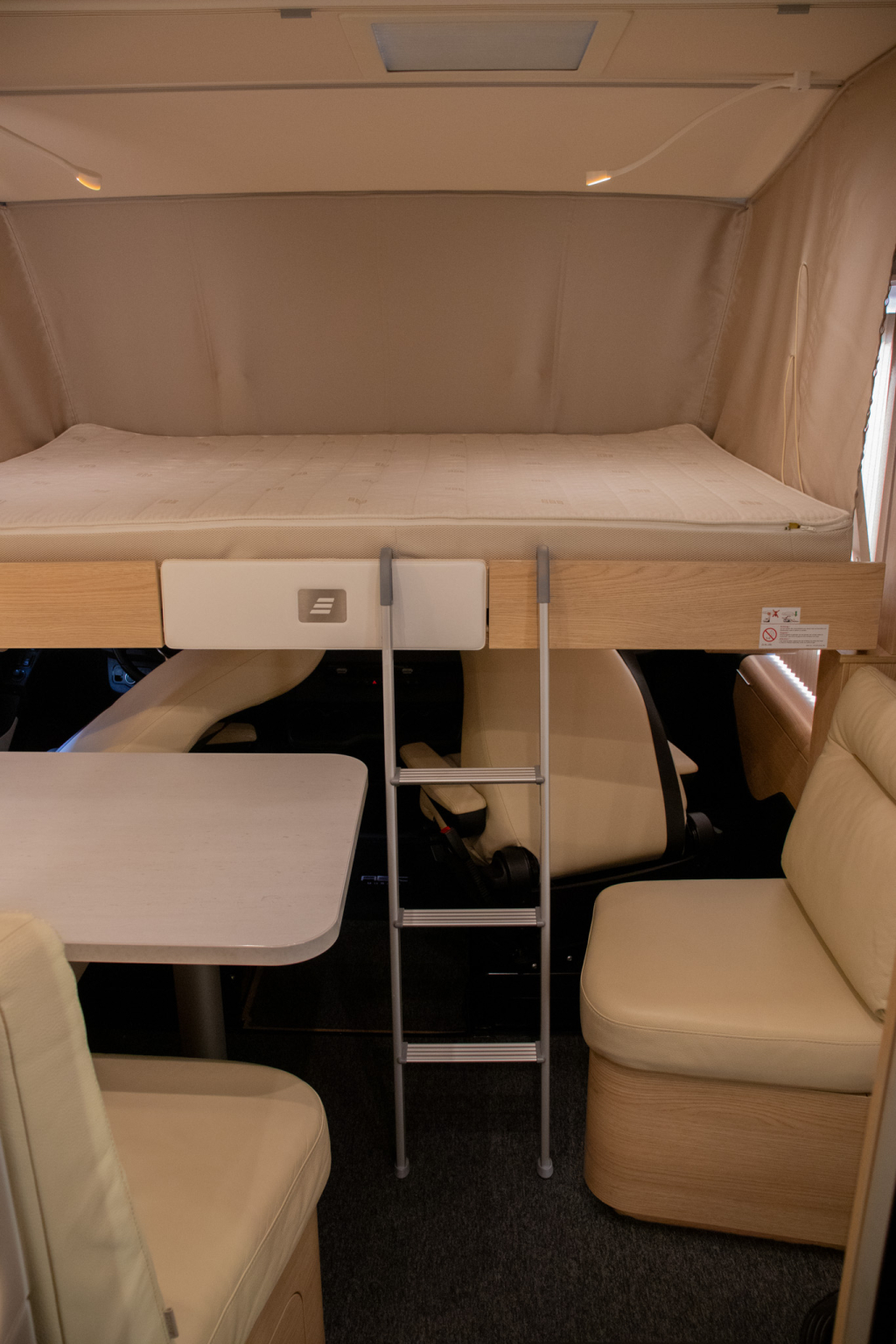 Hymer B780 foto: 27