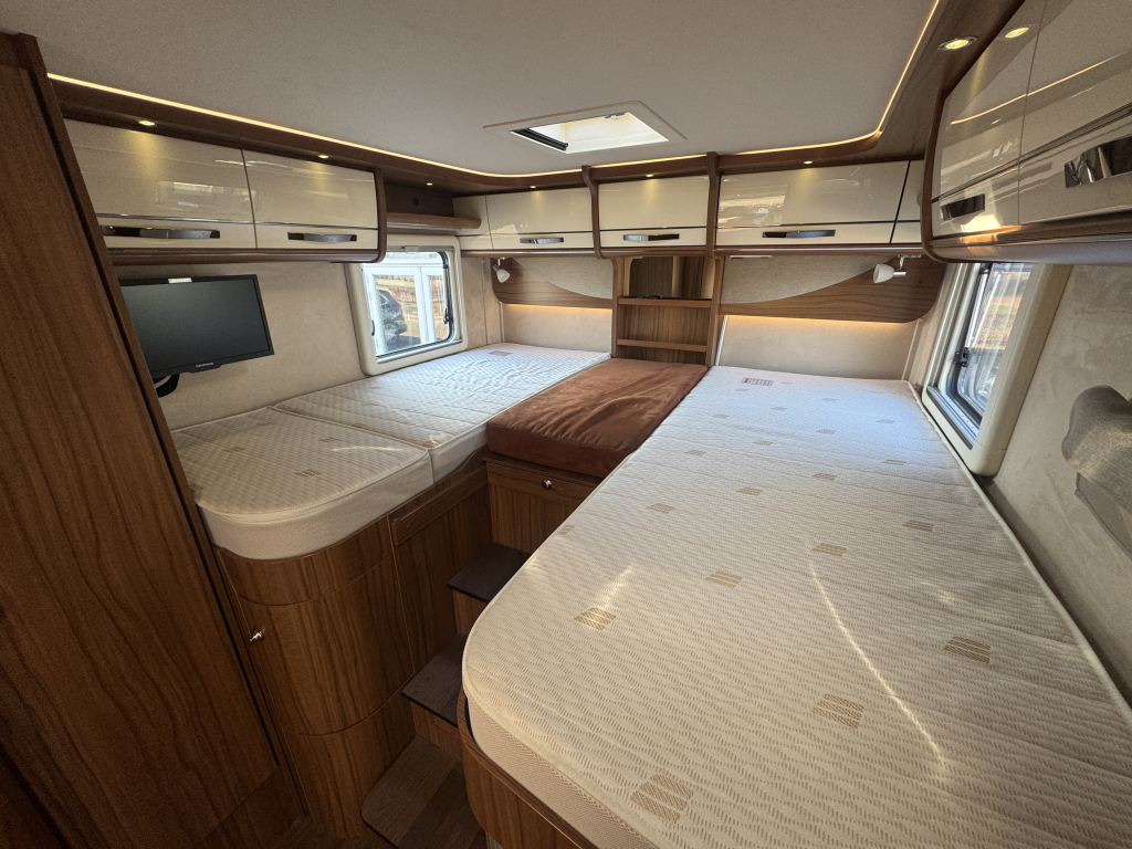 Hymer B680 Starline photo : 13