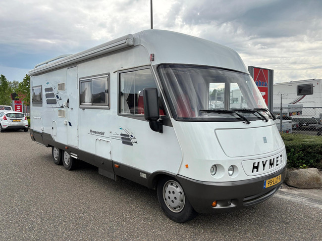 Fiat 230 Hymermobil | Integraal | Achteruitrijcamera | Trekhaak | NAVI | 2 zonnepanelen | Maxvan | Luifel | C-Rijbewijs foto: 0