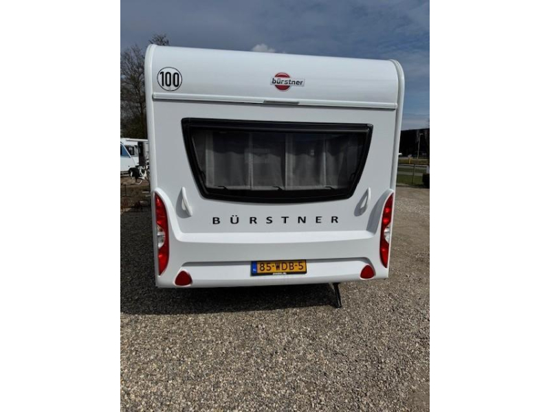 Bürstner Premio Plus 520 TL ruime gezins caravan  foto: 6