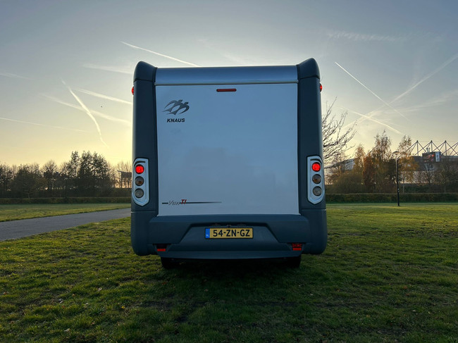 Knaus Van TI 550 MD Fiat Ducato 2.3 130 PK Half-integraal Camper Nieuwstaat foto: 6