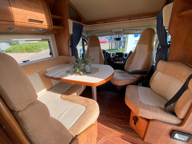 Carthago C1 T143 Airco Cruise Ep-levelsysteem Vastgas Luifel 2012 110.306km foto: 1