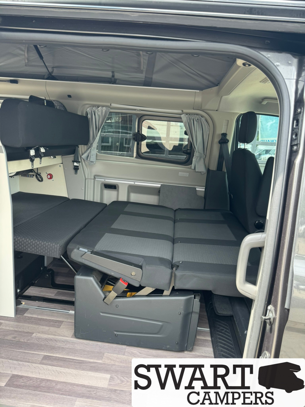 Ford Nugget Westfalia 185 pk 4 personen foto: 19