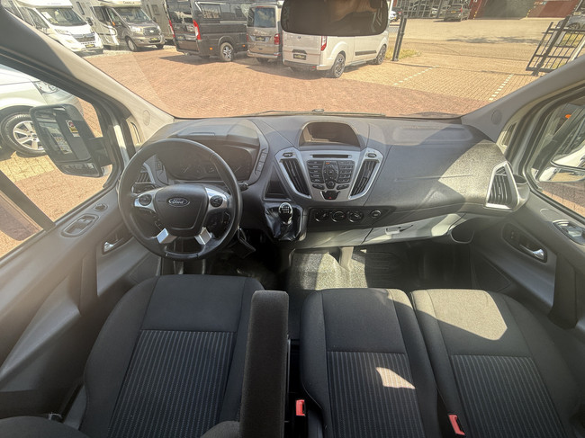 Ford Transit panel van professionally converted pop-top roof air conditioning cruise control 2 berths awning Thule tow bar MOT until 30-09-2027 photo: 9