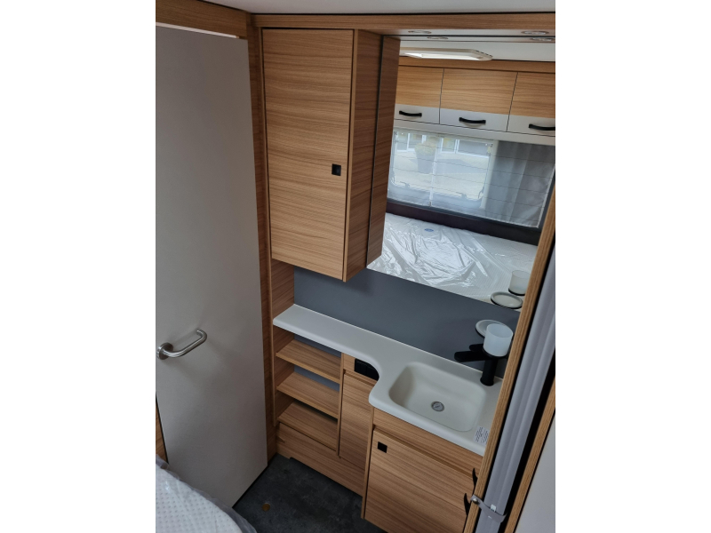 Dethleffs Summer Edition 470 FR - Roof air conditioning - photo: 14