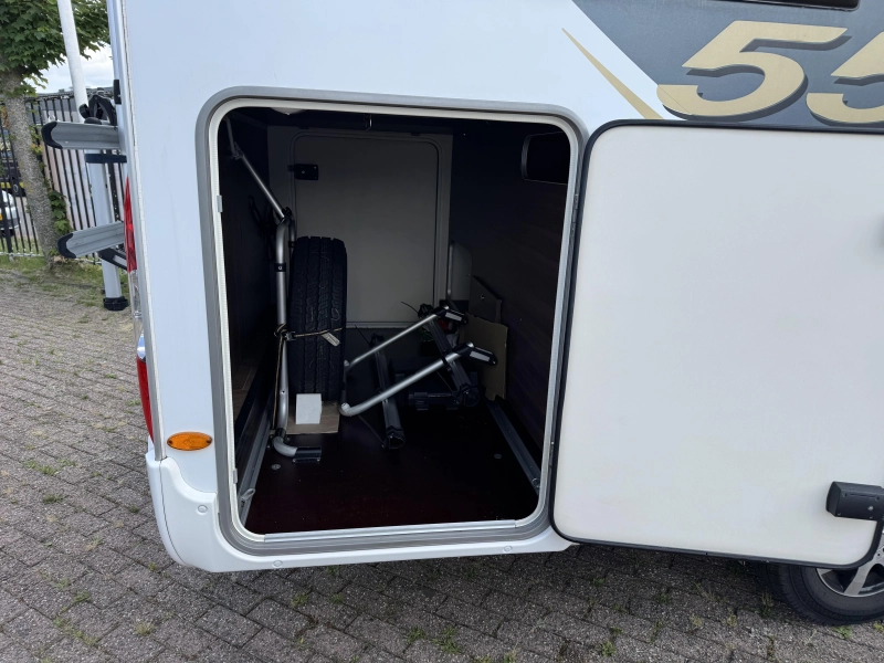 Bürstner Fifty Five 690 T Enkele bedden cruise& enz  foto: 25