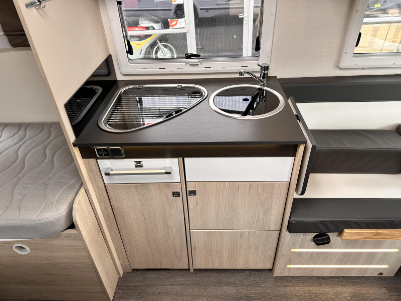 Chausson Special Edition 757  foto: 22