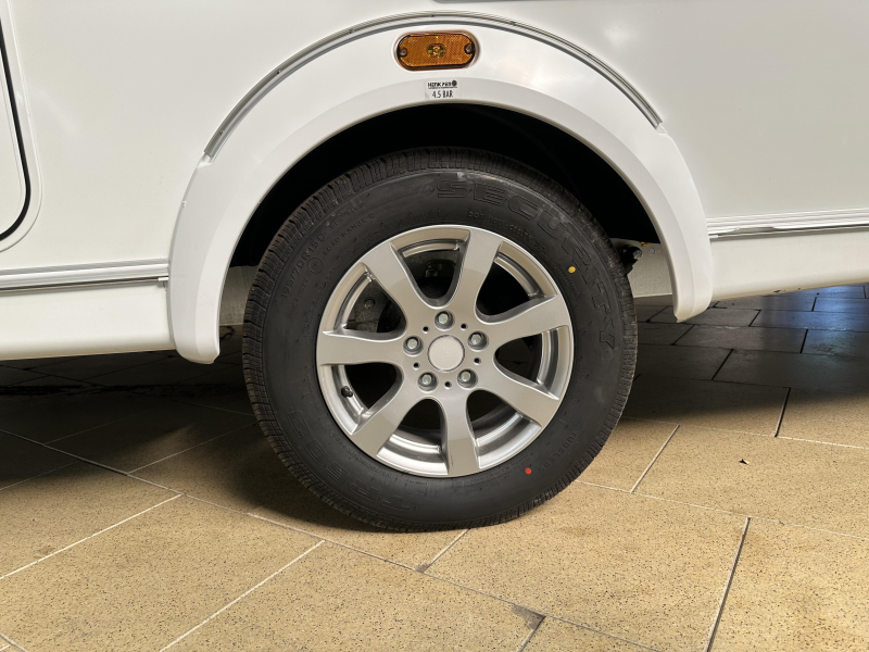 Weinsberg CaraOne Edition HOT 480 EU vloerverwarming | A69  foto: 7