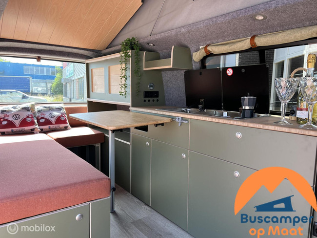 Volkswagen T6 2018 L2H1 Nevada 2018 Automaat two-tone foto: 1