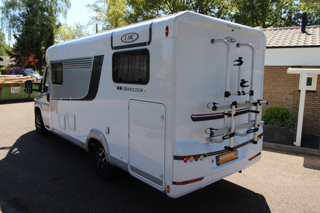Lmc  Breezer V 646G foto: 1