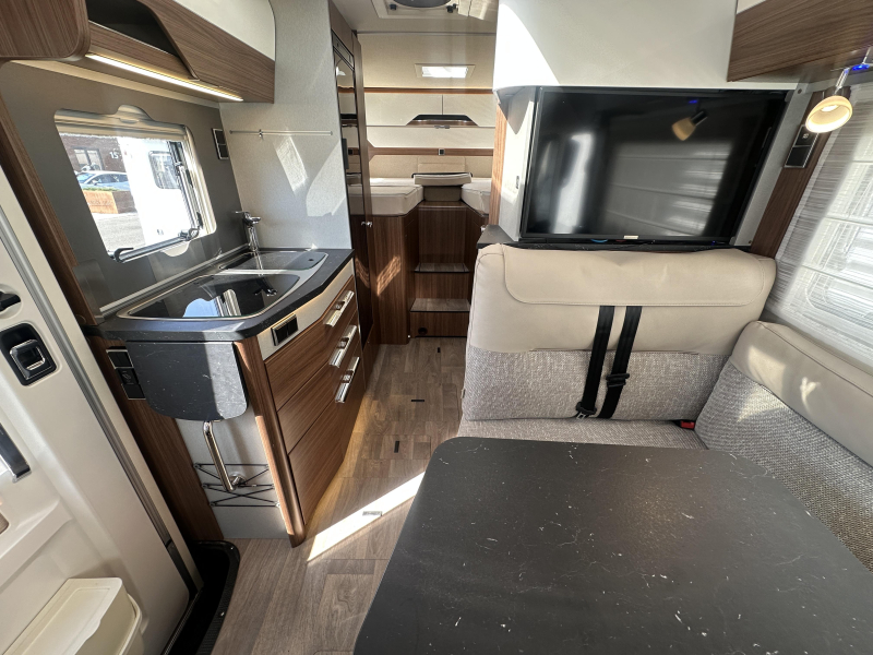 Hymer B 580 MCI Mercedes ALKO Automaat  foto: 4