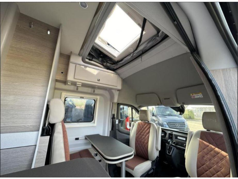 Bürstner Lineo C 590 AUTOMAAT + SLAAPDAK  foto: 8