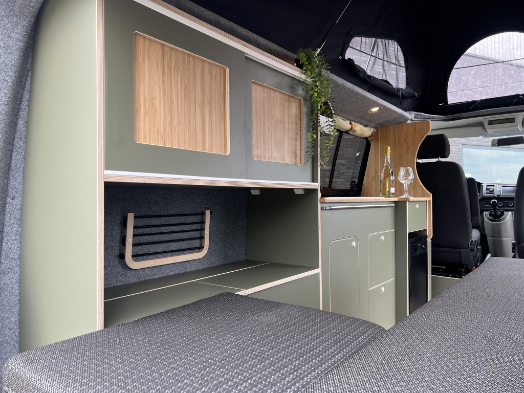 Volkswagen T6 Buscamper Foto: 16