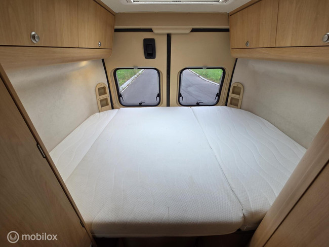 Adria Twin bus camper 2008 ☆2x Airco-Towbar-Solar-Euro4☆ photo: 15