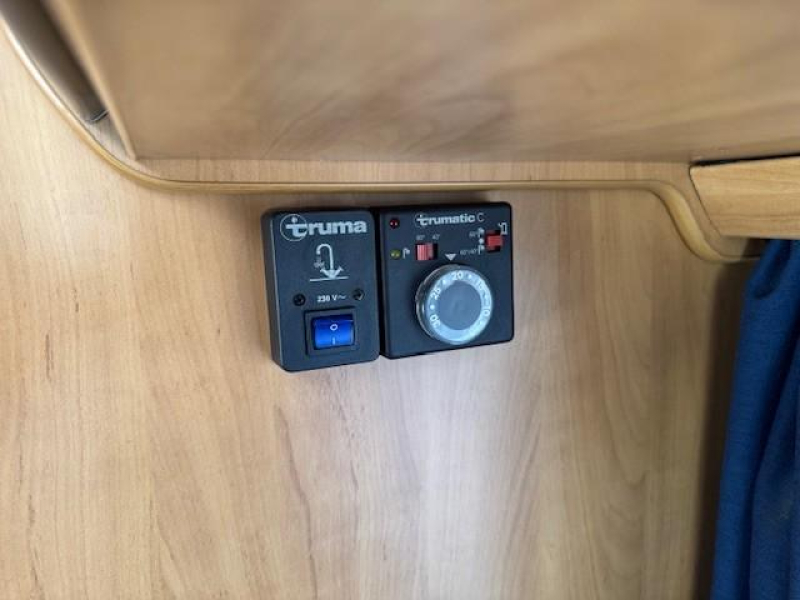 Hymer B584 intergraal camper B584  foto: 20
