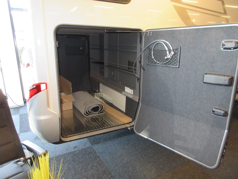 Hymer B-MC I 680 SLC dubbele bodem  foto: 17