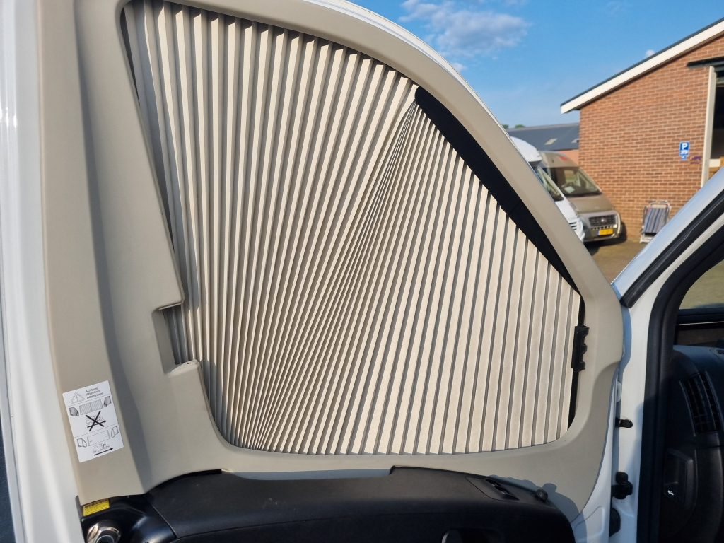 PLA Happy 397 Automatik Queensbett HPC Nivelliersystem 4.4 t Foto: 7