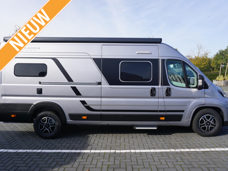 Adria Twin 640 SGX AUTOMATIC/2025 MODEL 