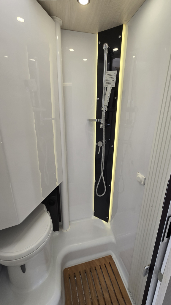 Chausson 660 Titanium Ultimate foto: 32