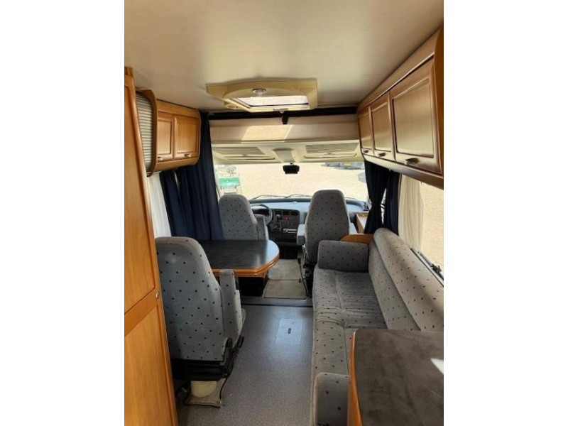 Hymer B584 intergraal camper B584  foto: 11