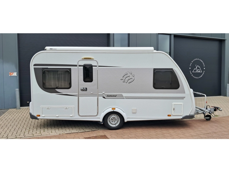 Knaus Sudwind 450 FU 1. Besitzer/Klimaanlage Foto: 1