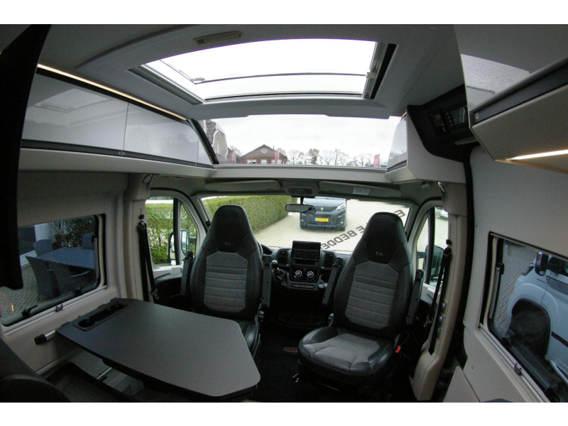 Adria Twin Supreme 640 SLB Enkele bedden, Nieuwstaat  foto: 12