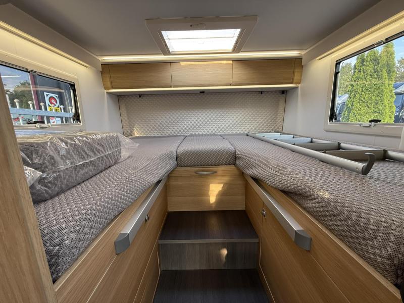 Adria Coral Plus 670 SL -VOL ACCESSOIRES  foto: 3