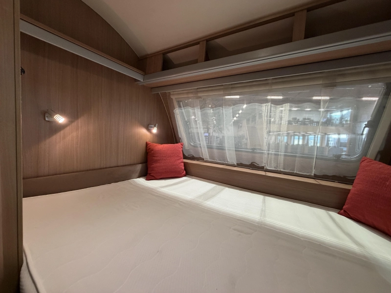 Adria Aviva 370 CP Mover | Bunk bed | Bicycle photo: 16