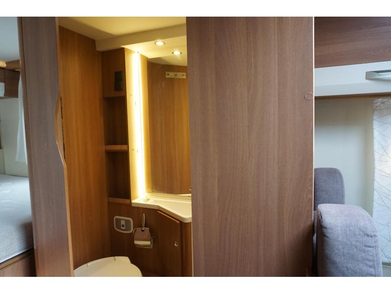 Eura Mobil Activa 690 HB  foto: 15