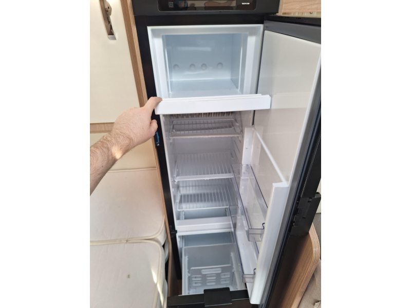 Itineo PF 600 5.99m and yet very spacious!! photo: 15