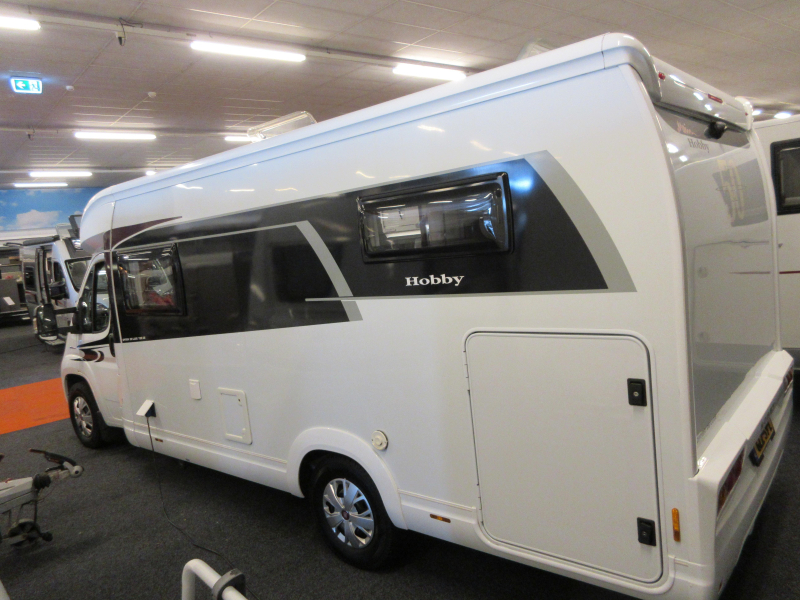 Hobby Optima De Luxe 65 GE AUTOMAAT ENKELE BEDDEN  foto: 9