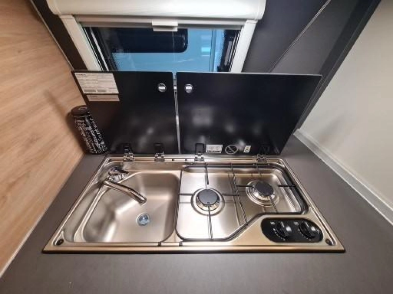 Knaus Yaseo 340 PX Lichtgewicht!  foto: 11