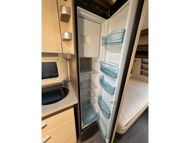 Hobby Prestige 620 CL Top conditie | Compleet  foto: 12