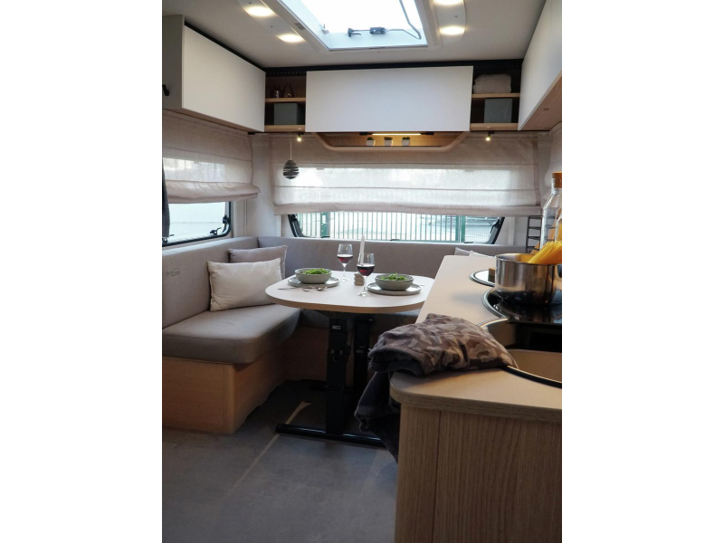 LMC Style 440 D modelo 2027, cama francesa foto: 40