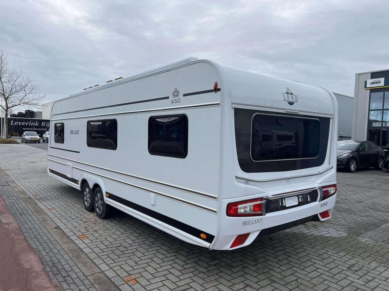 LMC Lord Brillant 650 DAKAIRCO & LUIFEL  foto: 3