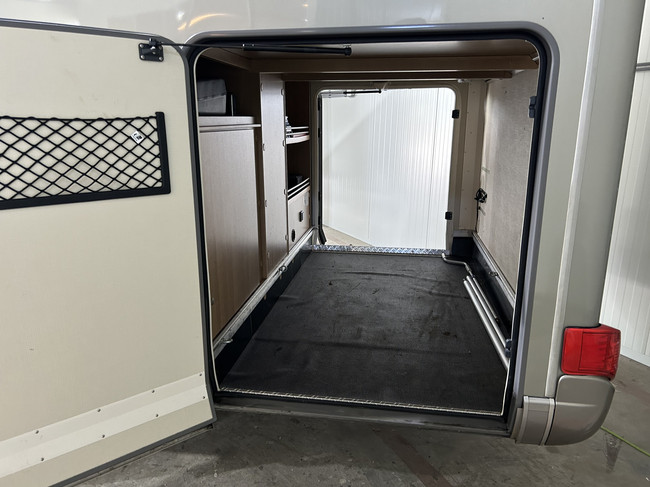 Hymer EX 578 Excsis-I Lengte bedden, Automaat! Slechts 86.404 Km. foto: 23