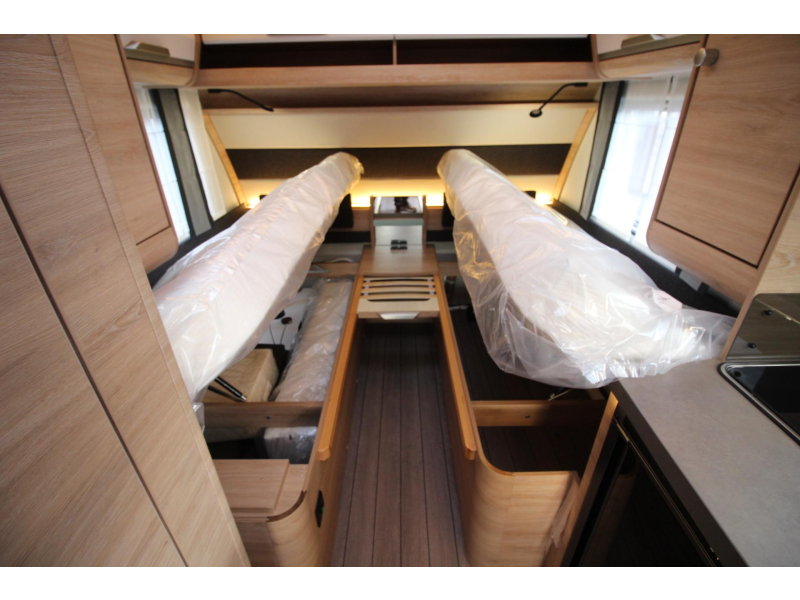 Knaus Sudwind Black Selection 460 EU AIRCO AKTIE JULI MAAND  foto: 17
