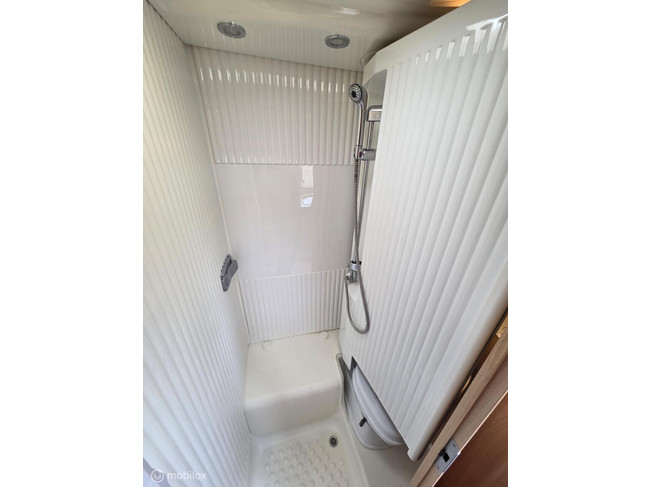 Dethleffs TREND T 6617 ☆148PK-Euro5-Enkele Bedden-Garage☆ foto: 21