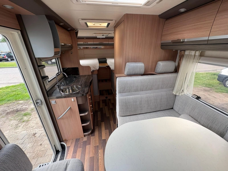 Knaus Sky TI 650 MEG Enkele bedden,Airco,130PK  foto: 18