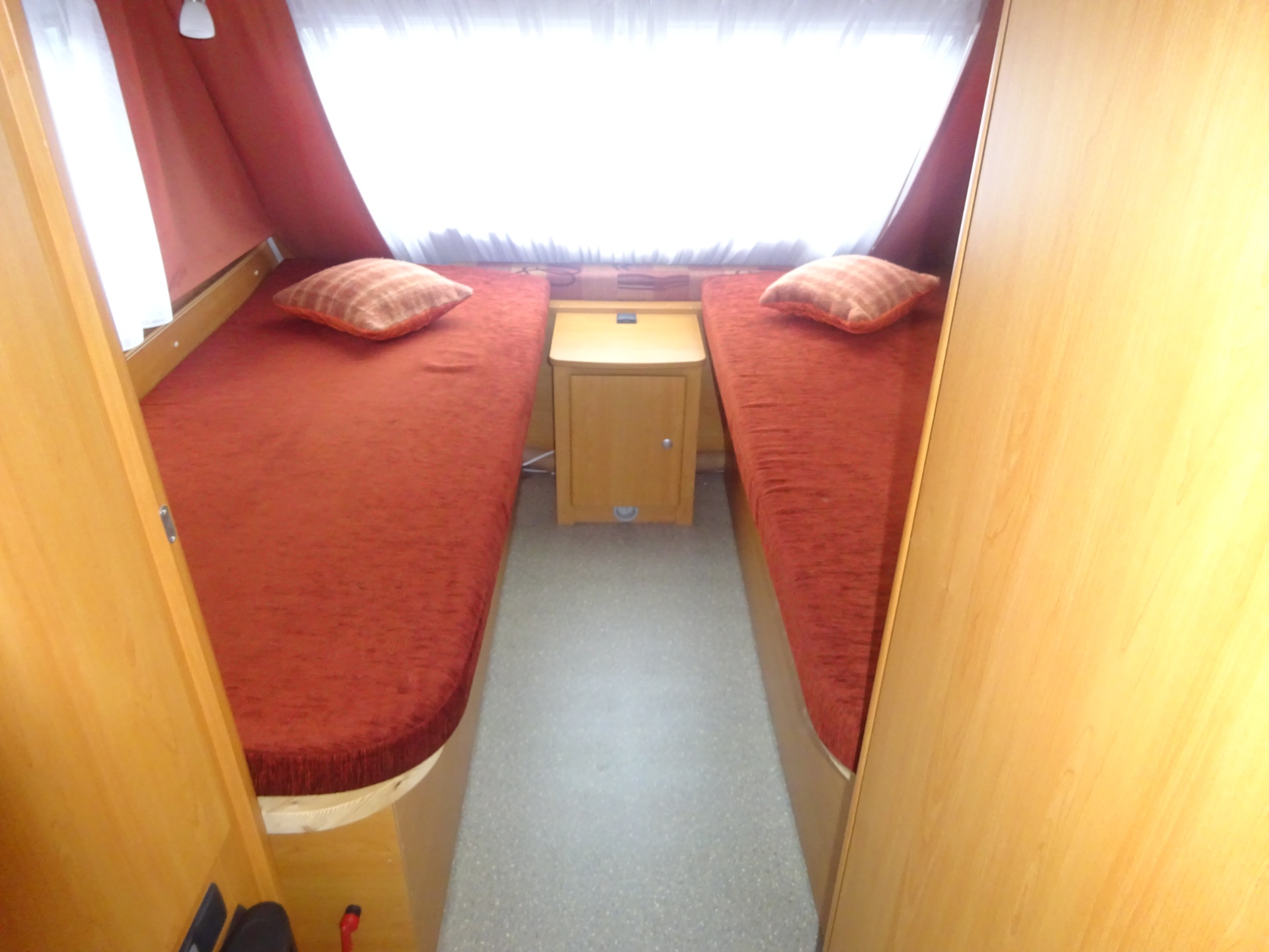 Dethleffs Tourist 450 Enkele Bedden+Mover #LICHTGEWICHT# foto: 14