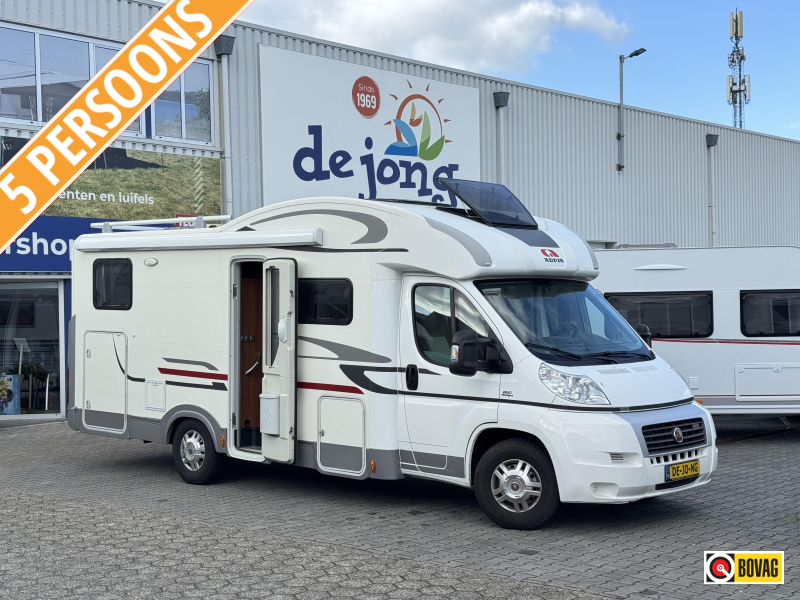Adria Matrix 680 SP -5 pers-met hefbed