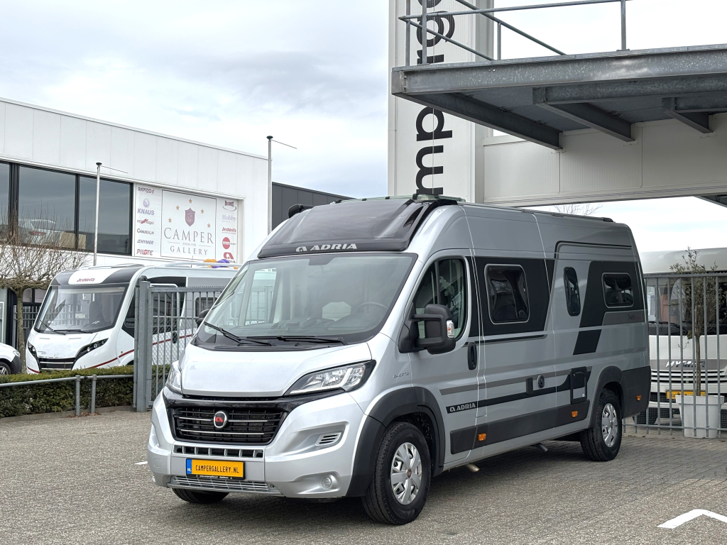 Adria Twin 640 SLB Supreme ENKELE BEDDEN EURO6 MAXI CHASSIS foto: 3