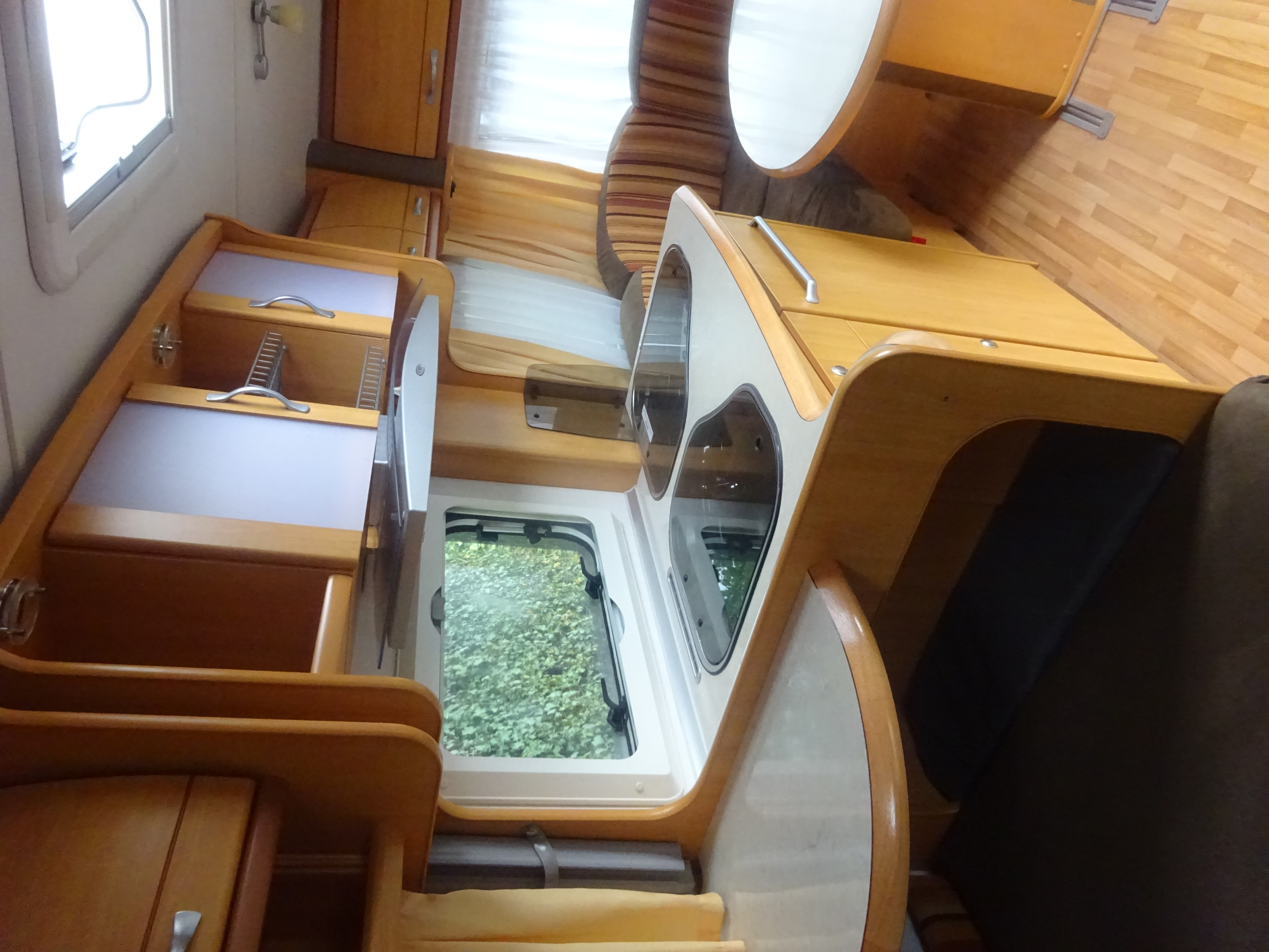 Lmc Munsterland 520 HTE Enkele Bedden+Mover+Luifel foto: 17