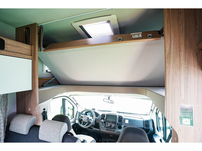 Weinsberg CaraHome 650 DG esperado foto: 14