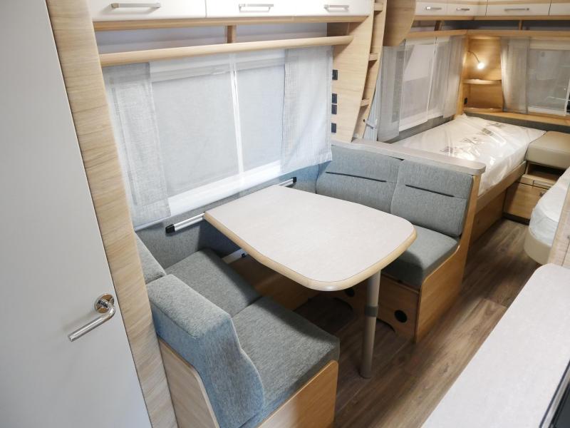 Fendt Bianco Activ 550 KMG nu met GRATIS mover  foto: 8