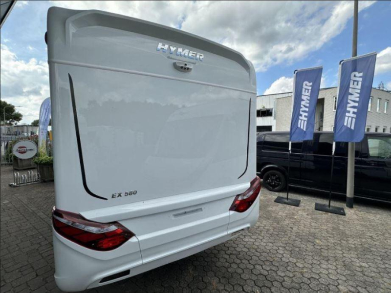 Hymer Exsis-T 580 PURE 2-APARTE BEDDEN-AUTOMAAT  foto: 15