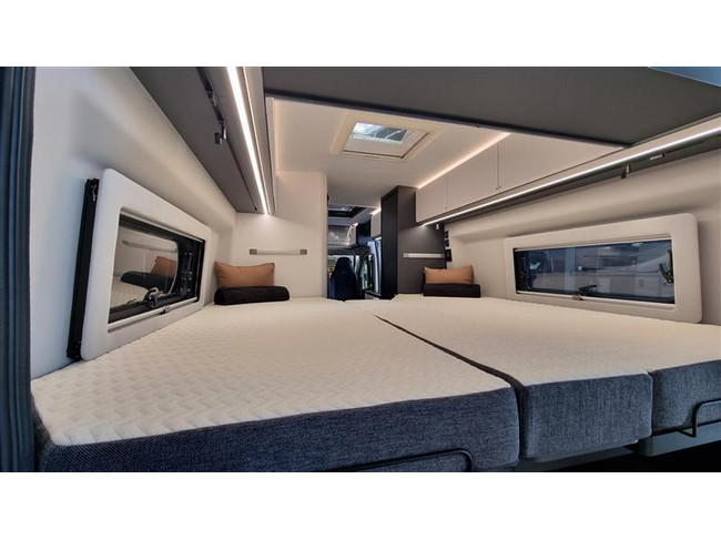 Adria Twin Supreme 640 SLB photo : 12