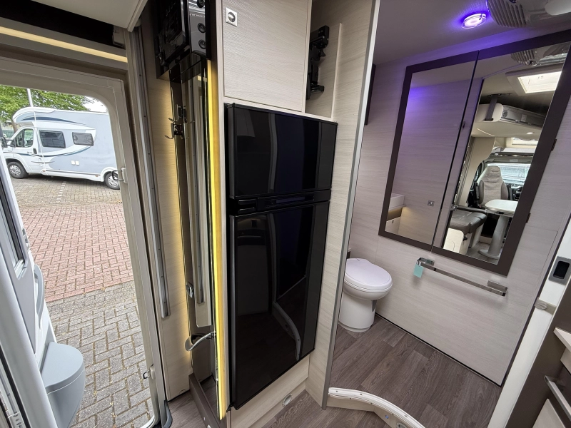 Challenger Graphite 270 VIP Hefbed Enkele Bedden 2018  foto: 11